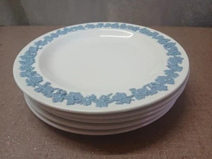 4 Wedgwood Lavender On Cream 7" Plates - Picture 1 of 6