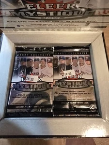 MLB 2003 Fleer Mystique Béisbol Tarjetas Coleccionables Paquete HOBBY [4 Tarjetas] - Imagen 1 de 2