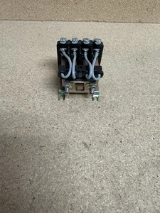 FEDERBAHNEN DUNN RELAIS PM-17DY-24 / PM17DY24 LEISTUNGSRELAIS - Bild 1 von 8