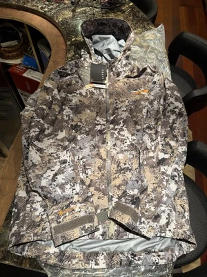 Sitka Gear Downpour Jacket Optifade Elevated II Size Large - Image 1 of 3