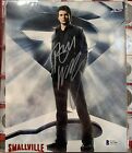 8X10 Tom Welling Smallville Autographed With Coa