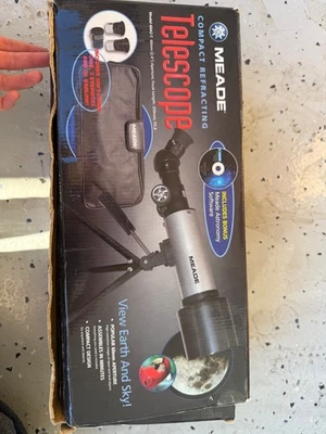 Meade Compact Refractor Telescope 60mm - Image 1 of 3