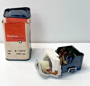 Interruptor de faros GM 1995164 1964-1971 Corvette Camaro Chevelle NOS - Imagen 1 de 13