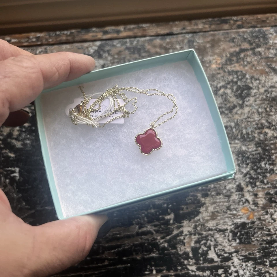 Collar Park Lane Lana rojo nuevo en caja Foto 1 de 1