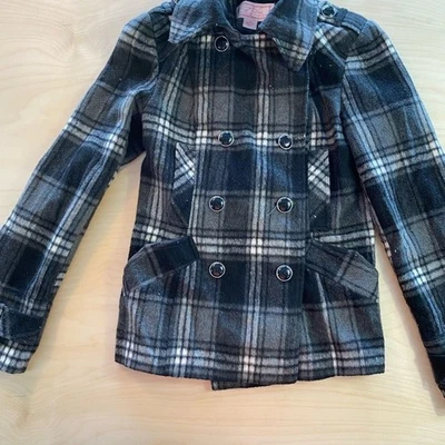 Pink Envelope Coat size medium (DX) - Image 1 of 4