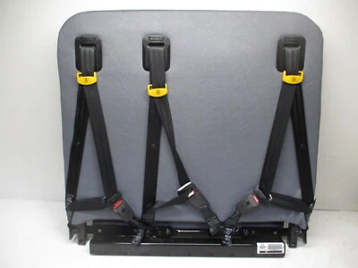 2612268C92 INTERNATIONAL IC BUS SEAT BACK ASSEMBLY - Image 1 of 3