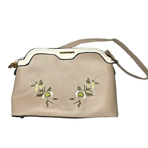 Women's Floral Embroidered Crossbody Bag Elegant Shoulder Bag Purse - Picture 1 of 5