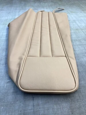 Cubierta de reposabrazos central galleta XK140 FHC, DHC, ROADSTER EARLY Foto 1 de 2