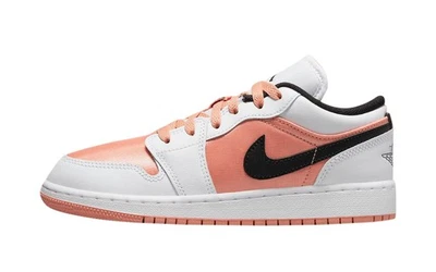 Jordan 1 Low Lt Madder Root/Negro-Blanco Big Kid's (DM8960 801) Foto 1 de 4