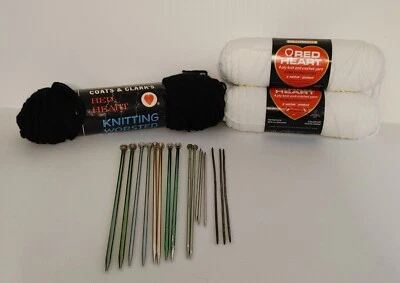 Coats & Clark 红色心形羊毛纱 3 骨架 5 针织针 Boye Bates Zephr — 第 1/4 张图片