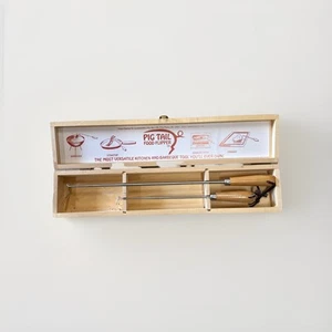 Pig Tail Food Flipper Grilling Barbecue Meat Flipper with Wooden Box Man Gift - Picture 1 of 6