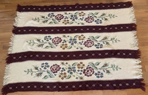Vintage Floral Throw Blanket Burgundy & Cream Woven Needlepoint Style Fringe 70" - Picture 1 of 15