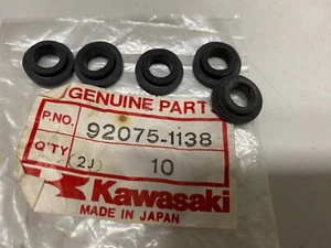 KAWASAKI NOS FAIRING BRACKET DAMPER RUBBERS (5) GPZ1100 GPZ750 GPZ550 Z1000 ELR - Picture 1 of 2