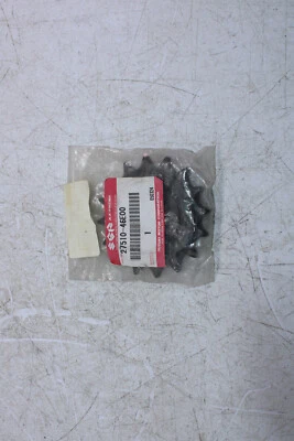 Roda dentada dianteira Suzuki GSXR1100W 1998 27510-46E00 - Imagem 1 de 4