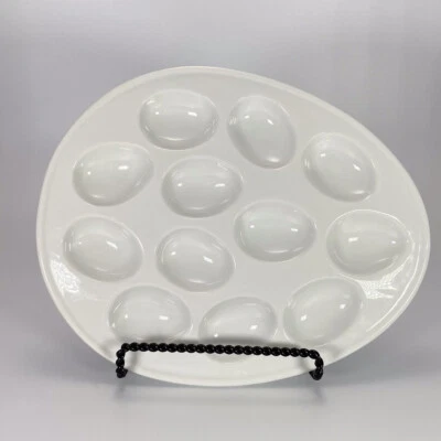 Plato de huevo Cordon Bleu Deviled porcelana blanca en forma de huevo para servir 12 espacios Foto 1 de 4