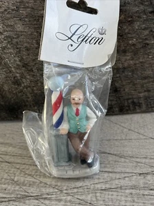 Vintage Christmas Lefton Colonial Village Sam The Barber Figurine 1993 - #00969 - Bild 1 von 6