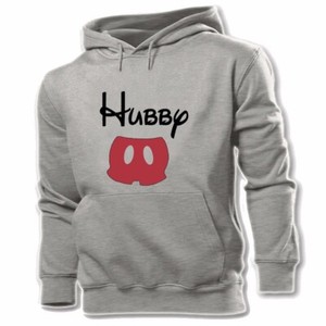 couple moletom com capuzs