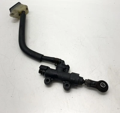 ♻️ Cilindro maestro freno trasero Honda Cbr 1000 rr Rr-6 2006 - 2007 ♻️ Foto 1 de 4