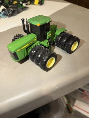 Ertl John Deere 9400 1/64 Diecast Articulated Tractor With Triples - Image 1 of 4