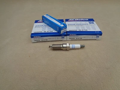 8 Zündkerzen Iridium 41-128 Corvette C7 Camaro Cadillac Escalade CTS CT5 - Bild 1 von 3