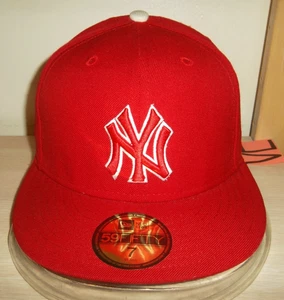 NEW YORK YANKEES BASEBALL CAP/HAT-NEW ERA 59FIFTY FITTED SZ 7" ALL RED-WHITE/NOS - Picture 1 of 4
