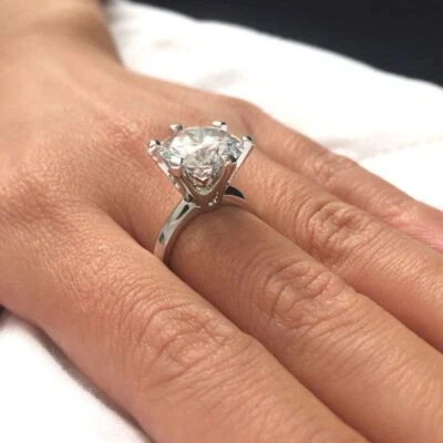 7.00 Ct White Round Cut Simulated Diamond Solitaire Engagement 925 Silver Ring - Image 1 of 4