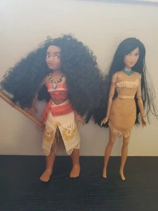 Disney Store Pocahontas And Moana Dolls - Picture 1 of 6