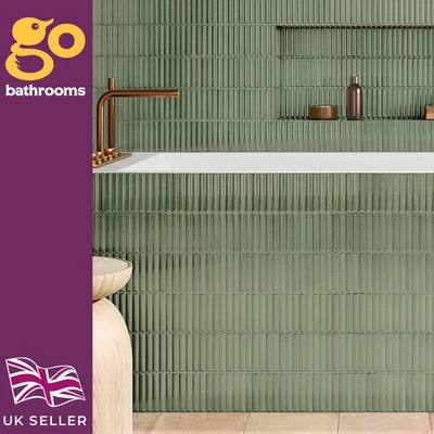 Green Gloss Ceramic Wall Tiles Bathroom Kitchen Splashback Tile 200x200 | Box - Image 1 of 4
