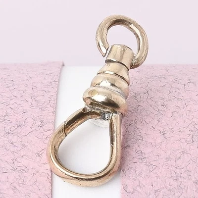 Antiguo Victoriano Pequeño Oro Amarillo Relleno Perro Clip Langosta Cierre 4 Dijes Colgante Foto 1 de 4