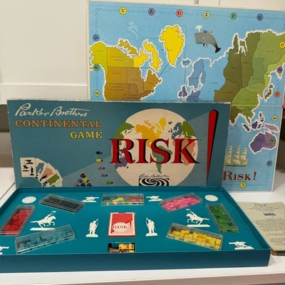 Vtg 1959 RISK Board Game Wooden Pieces Original First Ed - Missing 1 Dice / Die - Image 1 of 4