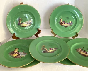 Wedgwood Emerald Green Plates w/Asian Hand Painted Scenes 9"D Set of 7  RARE!! - Picture 1 of 12