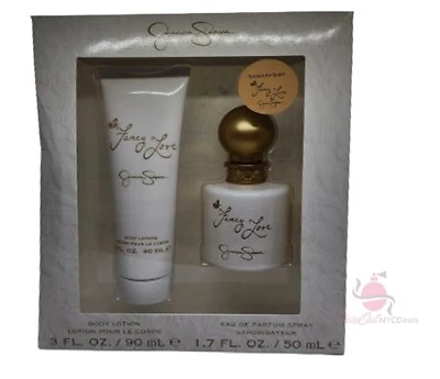 Juego de regalo de 2 piezas Fancy Love de Jessica Simpson - spray EDP de 1,7 oz + loción corporal de 3,0 oz Foto 1 de 4