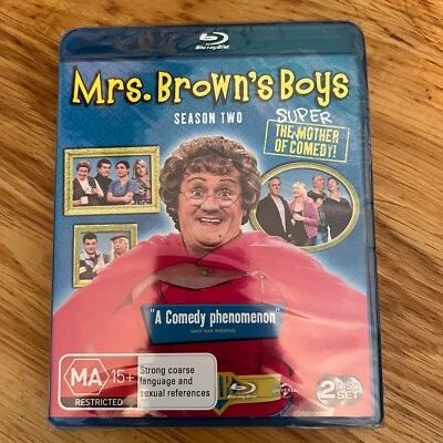 Mrs Brown's Boys: Season 2 (Blu-ray) - Image 1 of 2