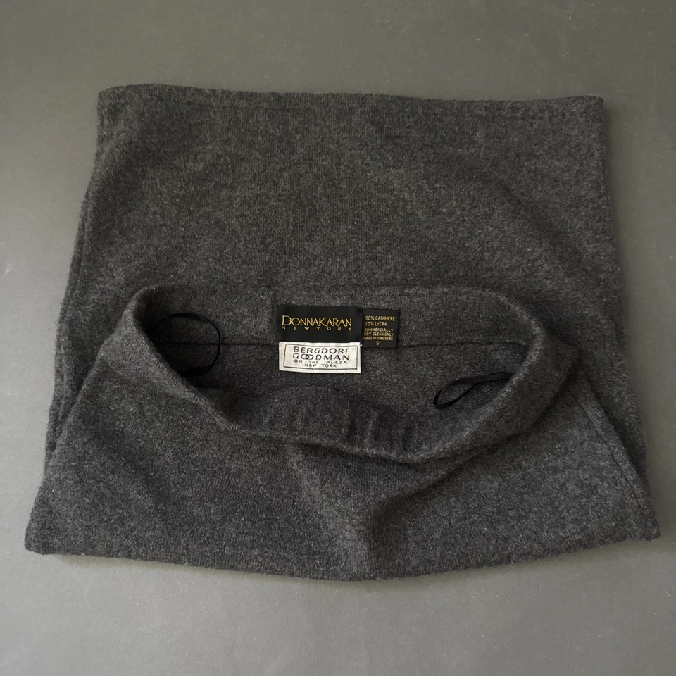 Donna Karan Bergdorf Goodman Soft Cashmere Skirt Dark Smoke Grey Size Small - Image 1 of 4