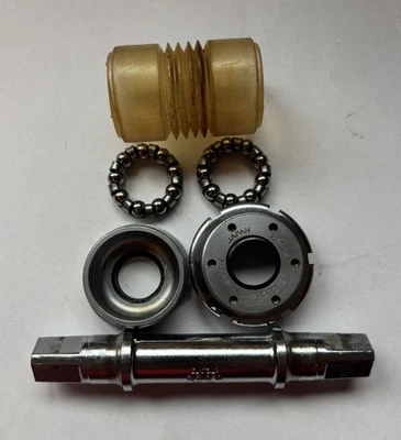 Suntour Cyclone Bottom Bracket  BB-400 Italian 36x24T 115mm Vintage JAPAN - Image 1 of 4