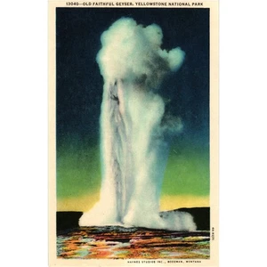 Yellowstone National Park Old Faithful Geyser Postcard Unposted - Picture 1 of 2