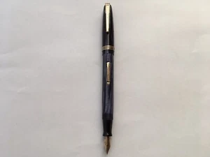 C1950s VINTAGE WATERMANS No513 PETROL BLUE &DARK BLUE ACHATE PATTERN FÜLLFEDERHALTER - Bild 1 von 9
