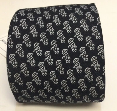 Corbata de seda para hombre CHICAGO WHITE SOX Vineyard Vines, negra, 57 pulgadas longitud, $85 nuevo con etiquetas Foto 1 de 4