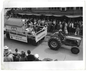 U.S. Independence Day Celebrations in Alaska Vintage Press Photo 1959 - Picture 1 of 2