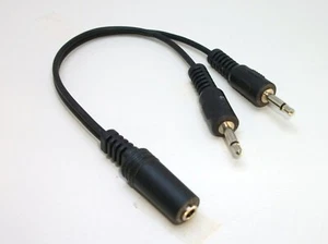 20 cm Aux-Adapter,1x3,5 mm stereo Klinkenbuchse auf 2x3,5 mm mono Klinkenstecker - Bild 1 von 1
