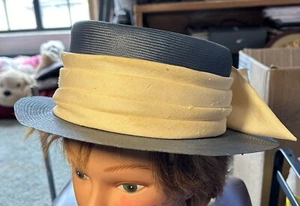 Jan Leslie Women's Boater Hat Blue With Beige Band Size 6 7/8 - Picture 1 of 6