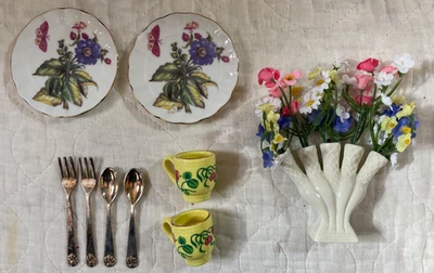 American Girl Doll Felicity's 1992 Chocolate/Party Set Pieces - See Description - Image 1 of 4