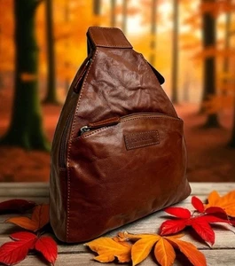 Rowallan Scotland Small Rustic Tan Leather Distressed Rucksack Backpack 2568 - Picture 1 of 8