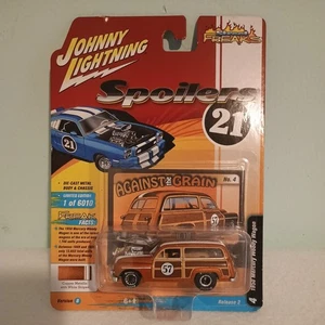 Johnny Lightning 1950 Mercury Woody Wagon 2021 Spoilers 21 - Picture 1 of 6