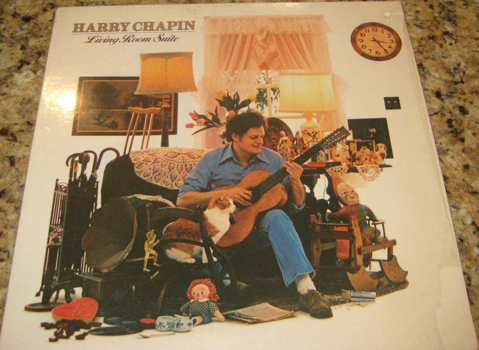 LP- Harry Chapin: Living Room Suite. 1978 Elektra 6E-142 Vinyl Record.  - Image 1 of 4
