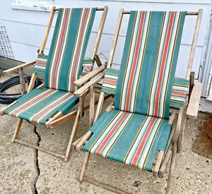 2 Folding Wood Deck Beach Lawn Chair Wood Canvas Collapsible Vintage Need Repair - Picture 1 of 24
