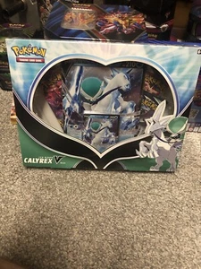 Pokémon Ice Rider Calyrex V Box, sealed! TCG 4 Packs - Picture 1 of 3