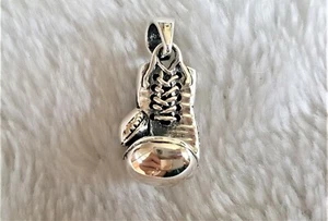 Boxing Glove Pendant 925 STERLING SILVER Charm Champion Sport Exclusive Gift - Picture 1 of 12