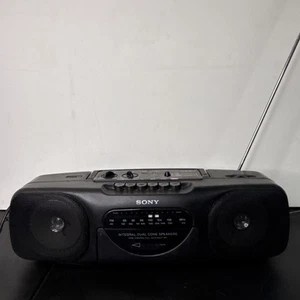 Vintage Sony Radio FM/AM Cassette Corder Boombox CFS-B11 Portable Tested* - Picture 1 of 9