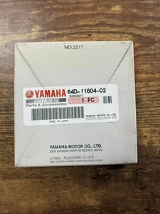 Yamaha OEM Part 64D-11604-02-00 PISTON RING SET (0.2 - Picture 1 of 2